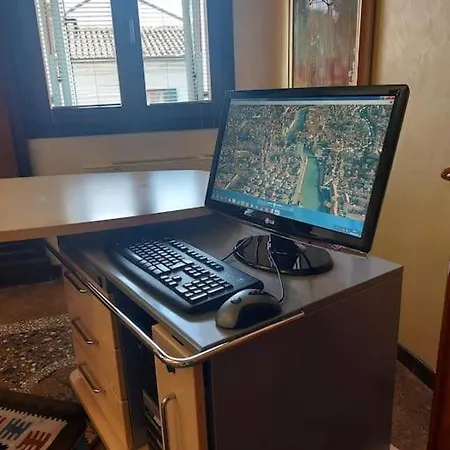 Ca' Del Pavone Golf Nel Delta Del Po شقة أدريا